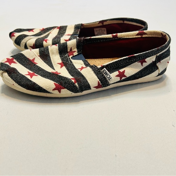 Patriotic Toms - Picture 6 of 7
